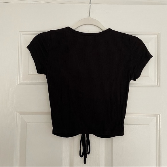 Garage Short Sleeve Crop Top - Picture 5 of 7